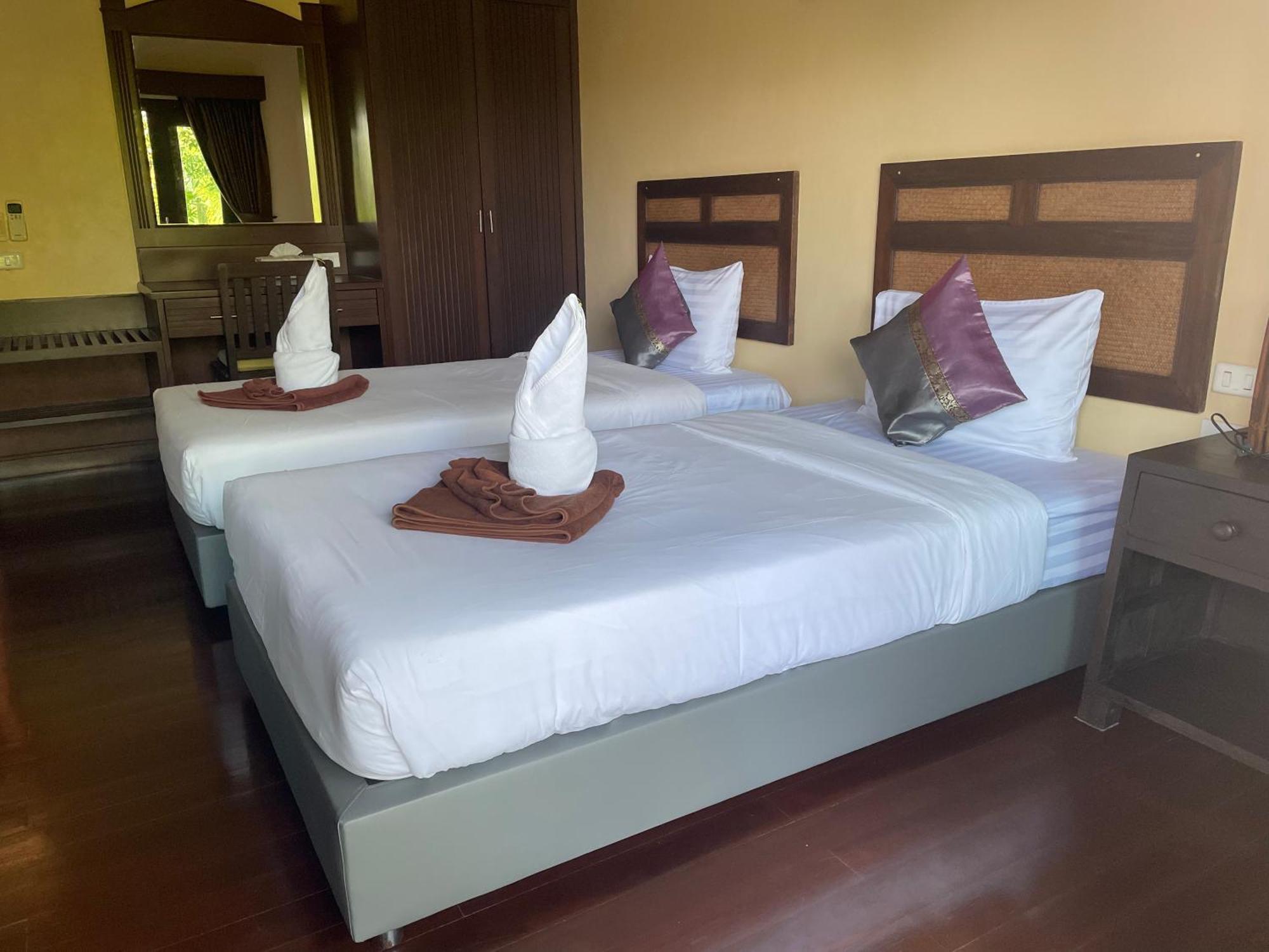 Grand Manita Beach Resort Ламаи-Бич Экстерьер фото